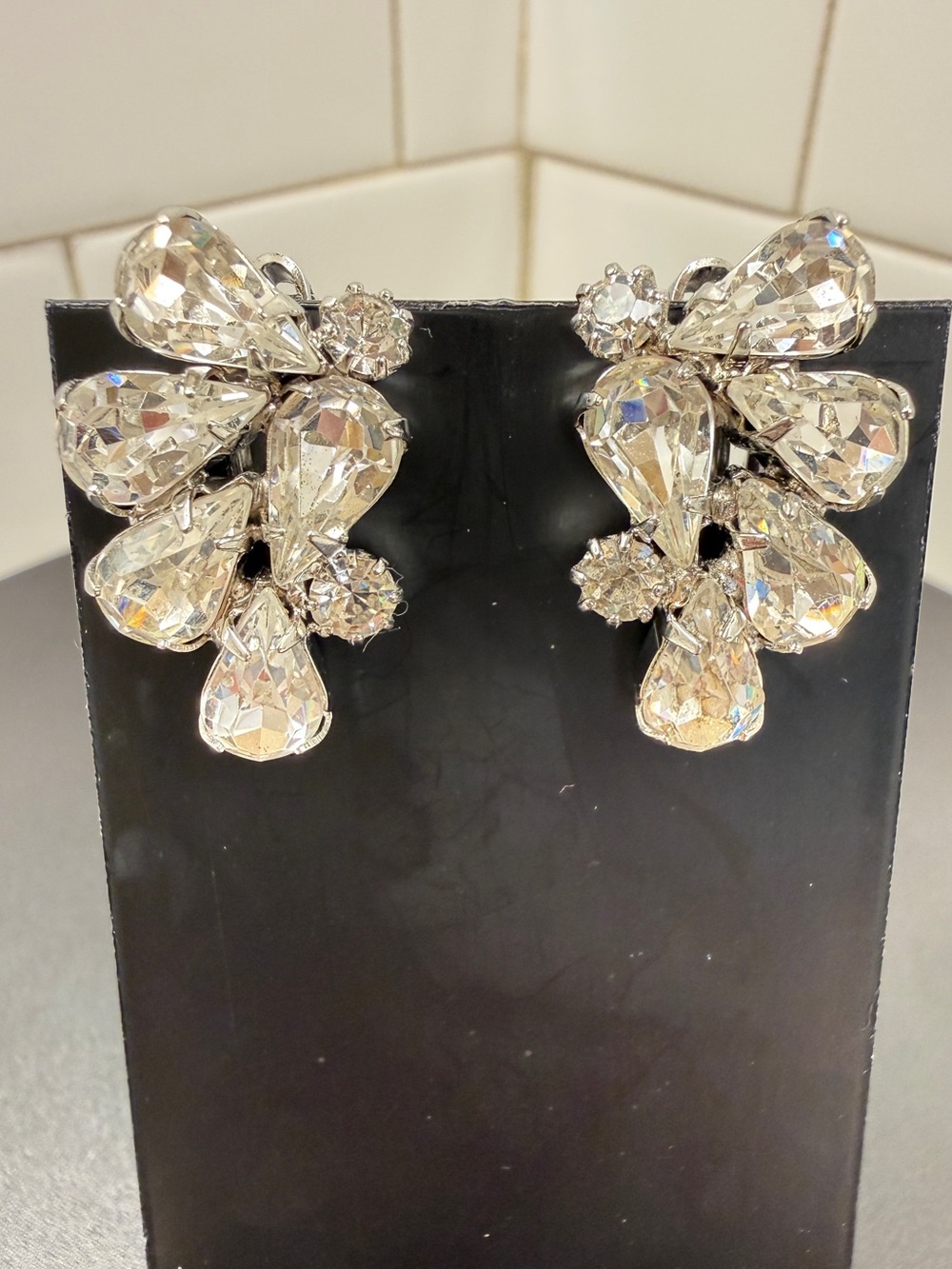 Crystal Teardrop Cluster Statement Earrings - Clear